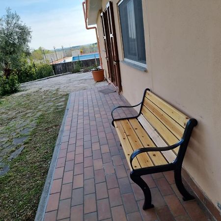 Rea Villa Coltodino Quarto foto